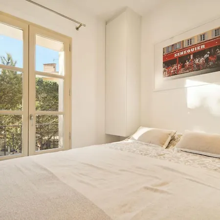 Modern - 1bd 4p - Center Of St Tropez Appartamento *